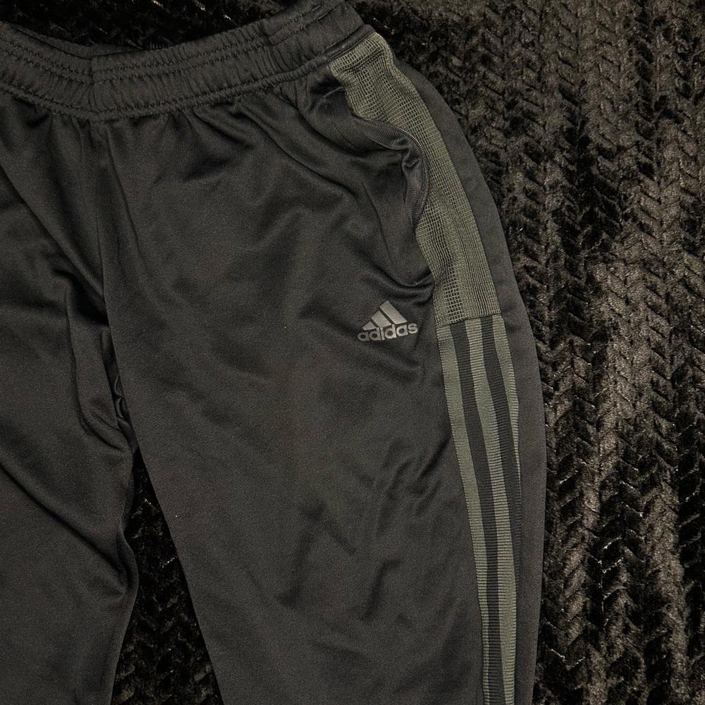 Adidas training pants Size L athletic wear